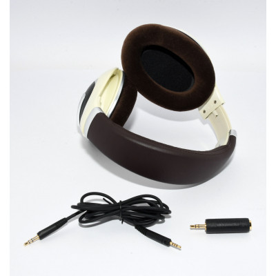 AURICULARES SENNHEISER HD599