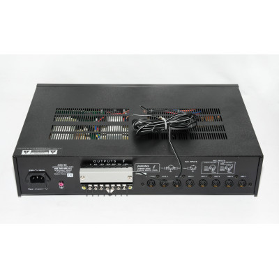 AMPLIFICADOR MICROFONOS OPTIMUS AXC-60