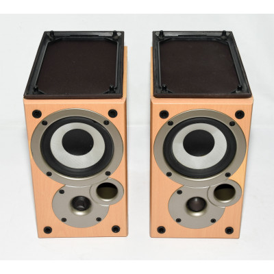 PAREJA DE ALTAVOCES DENON MISSION M50