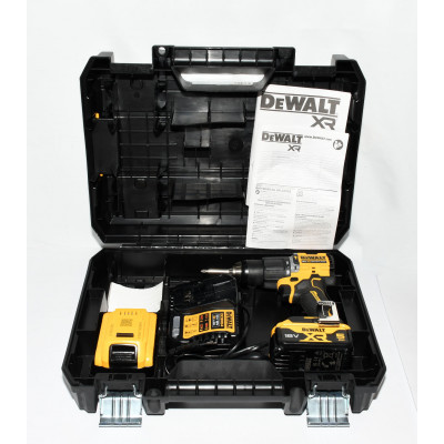 TALADRO A BATERIA DEWALT DCD799 NUEVO