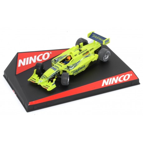 COCHE NINCO REYNARD TOYOTA
