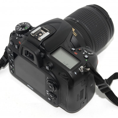 CAMARA REFLEX NIKON D7200 + 18-105 NIKON