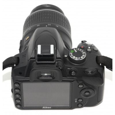 CAMARA NIKON D3200 + 18-55 NIKON