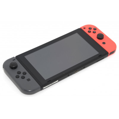 CONSOLA NINTENDO SWITCH GRIS-ROJO
