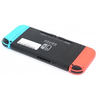 CONSOLA NINTENDO SWITCH AZUL Y ROJA