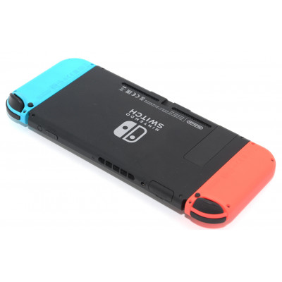 CONSOLA NINTENDO SWITCH AZUL Y ROJA