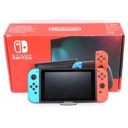 CONSOLA NINTENDO SWITCH AZUL Y ROJA