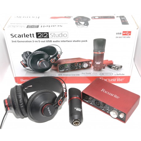 KIT FOCUSRITE SCARLETT 2I2 STUDIO 2ND GEN