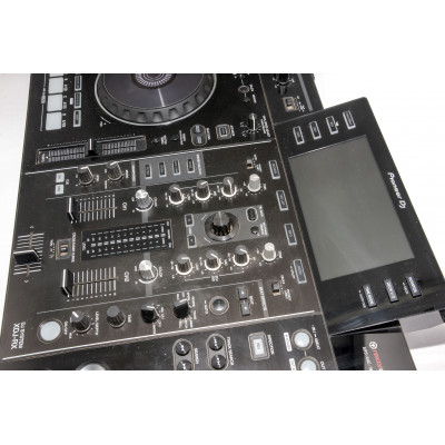 CONTROLADORA PIONEER XDJ-RX