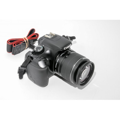 CAMÁRA CANON REBEL T3 / 1100D + 18-55