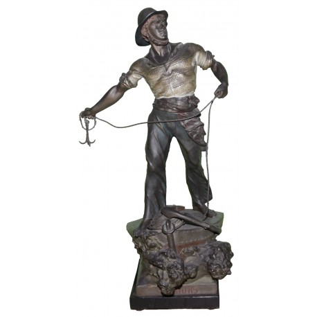 ESTATUA DIOS DEL MAR