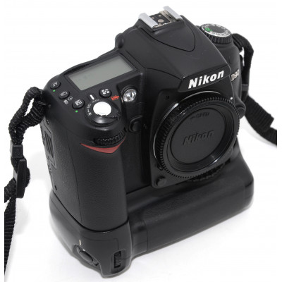 CÁMARA REFLEX NIKON D90