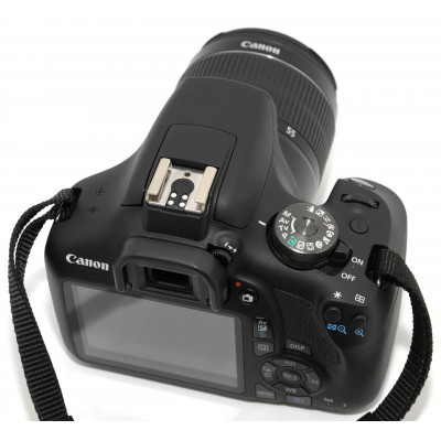 CÁMARA REFLEX DIGITAL CANON 2000D + 18-55 + BOLSA