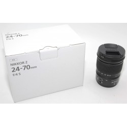 OBJETIVO NIKKOR Z 24-70 F4/S