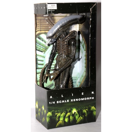 FIGURA ALIEN 1979 55 CMS ESCALA 1/4