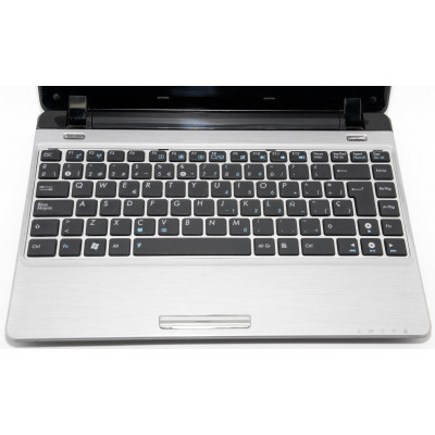 PC PORTATIL ASUS EEE PC 2GB RAM