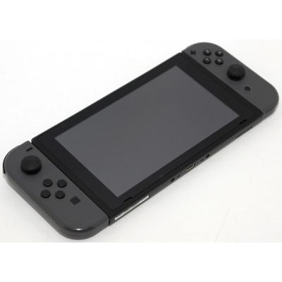 NINTENDO SWITCH NEGRA