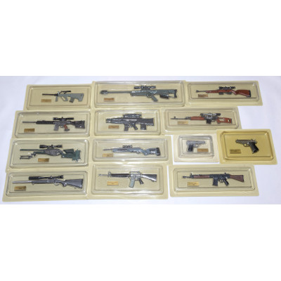 COLECCION MINIATURAS DE ARMAS