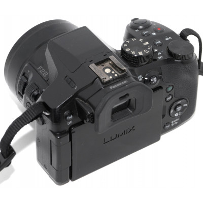 CAMARA PANASONIC DMZ-FZ330