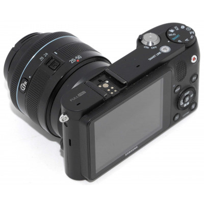 CÁMARA COMPACTA DIGITAL SAMSUNG NX1100 + SAMSUNG 20-50mm