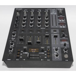 MESA DE MEZCLAS BEHRINGER DJX900 USB