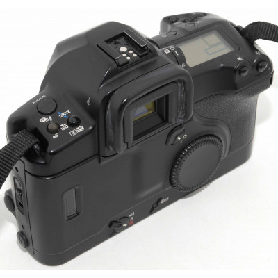 CÁMARA REFLEX ANALOGICA CANON EOS 3