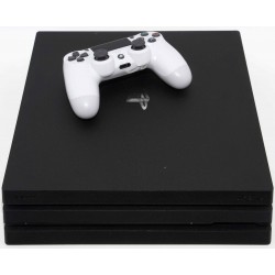 PS4 PRO 1TB NEGRA CON MANDO BLANCO