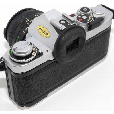 CAMARA REFLEX CANON AV-1 + 50MM 1:1.8