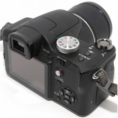 CAMARA BRIDGE LUMIX FZ8