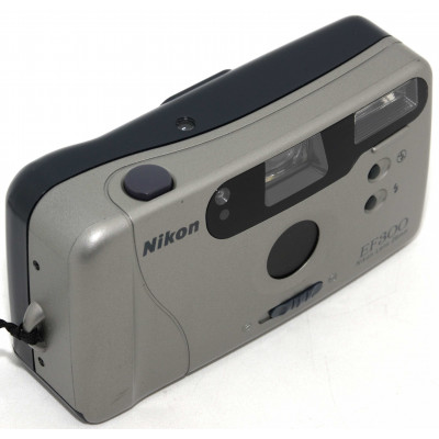 CÁMARA COMPACTA LEICA MINI II 35MM ELMAR 3.5