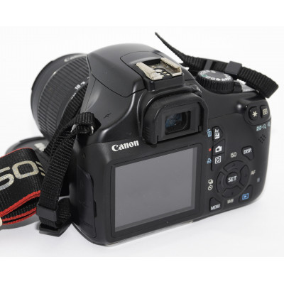 CÁMARA RÉFLEX DIGITAL CANON EOS 1100D + 18-55