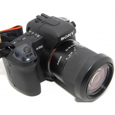 CÁMARA REFLEX SONY ALPHA A300 + SONY 18-50