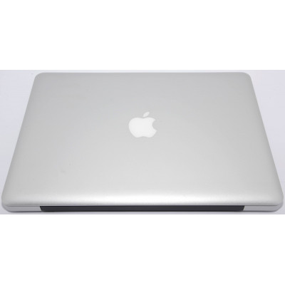 MACBOOK PRO 8,2 2011 i7 2GHz / 240GB SSD / 4GB RAM / INTEL HD 3000