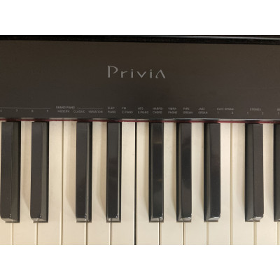 TECLADO ELECTRONICO CASIO PX830 + TABURETE