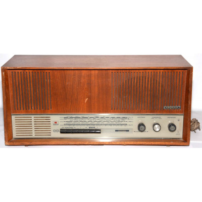 RADIO GRUNDIG TYPE RF 155