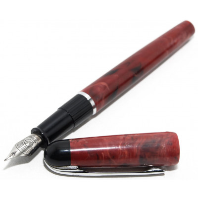 PLUMA ESTILOGRÁFICA WATERMAN