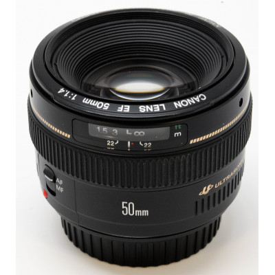 Objetivo Canon 10-18MM 4.5-5.6 IS STM