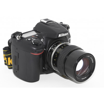 CÁMARA REFLEX NIKON D7100 + NIKKOR 135MM 3.5