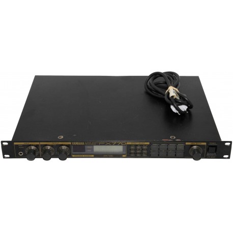 PROCESADOR EFECTOS YAMAHA FX770 | BILBOTRUKE SEGUNDA MANO