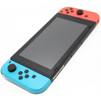 CONSOLA NINTENDO SWITCH AZUL Y ROJA COMPLETA