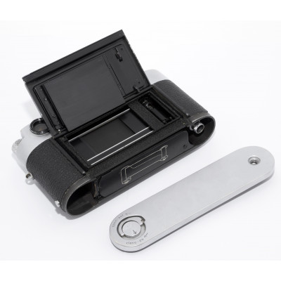 CAMARA LEICA M3 SS + SUMMARON 35MM 2.8 + FOTÓMETRO LEICA