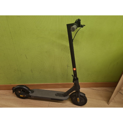 PATINETE ELECTRICO XIAOMI ESSENTIAL