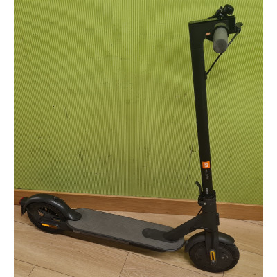 PATINETE ELECTRICO XIAOMI ESSENTIAL