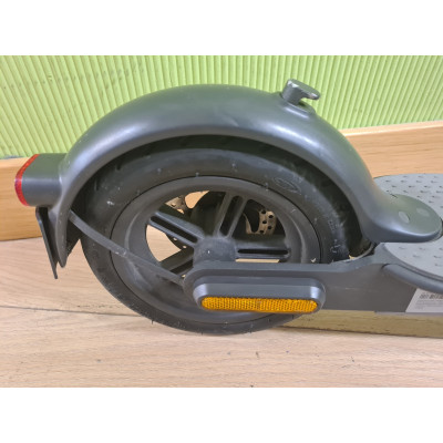 PATINETE ELECTRICO XIAOMI ESSENTIAL