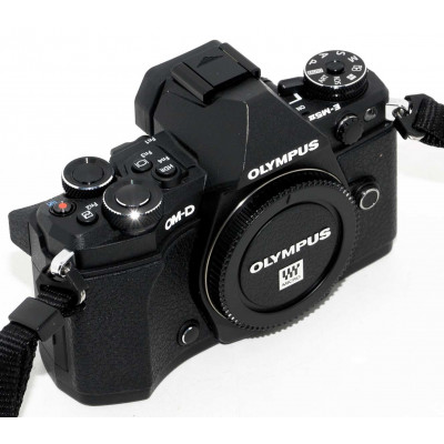 CAMARA DIGITAL OLYMPUS OM-D E-M5 MARK II + 12-40MM 2.8