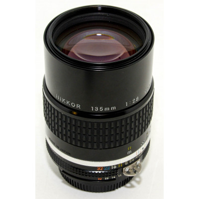 OBJETIVO NIKKOR 135MM F: 2.8