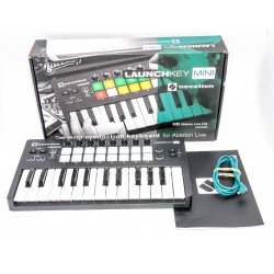 TECLADO LAUNCHKEY MINI MK2