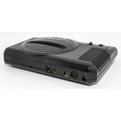 CONSOLA SEGA MEGADRIVE CON MEGAMASTER VII Y MANDO