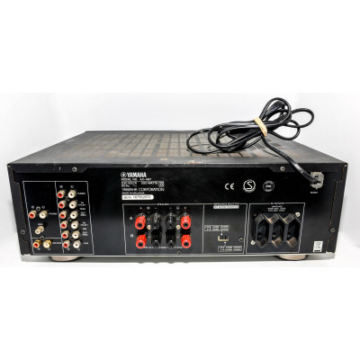 AMPLIFICADOR YAMAHA AX-497