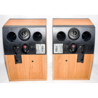 ALTAVOCES BOSE 301 SERIE V CHERRY